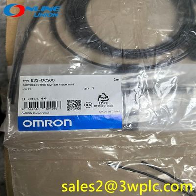 เซนเซอร์สะท้อนแสง OMRON E32-DC200 หัวแบบสกรู ชนิดสวิตชิ่ง 12V