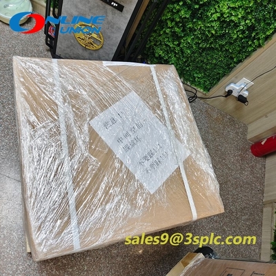 Siemens 3WL1110 3-Pole Fixed-Mount Circuit Breaker 1000A 690V