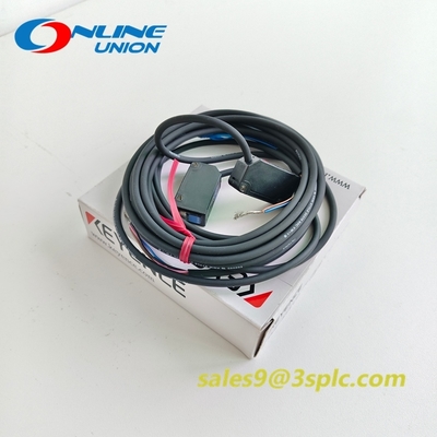KEYENCE PZ-M51P Square Transmissive Photoelectric Sensor PNP