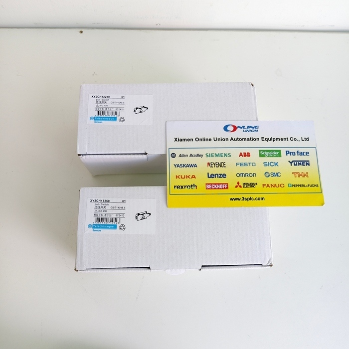 Schneider XY2CH13250 Latching Emergency Stop Rope Pull Switch with IP65 Rating 800,000 Cycles and 240V AC Operation