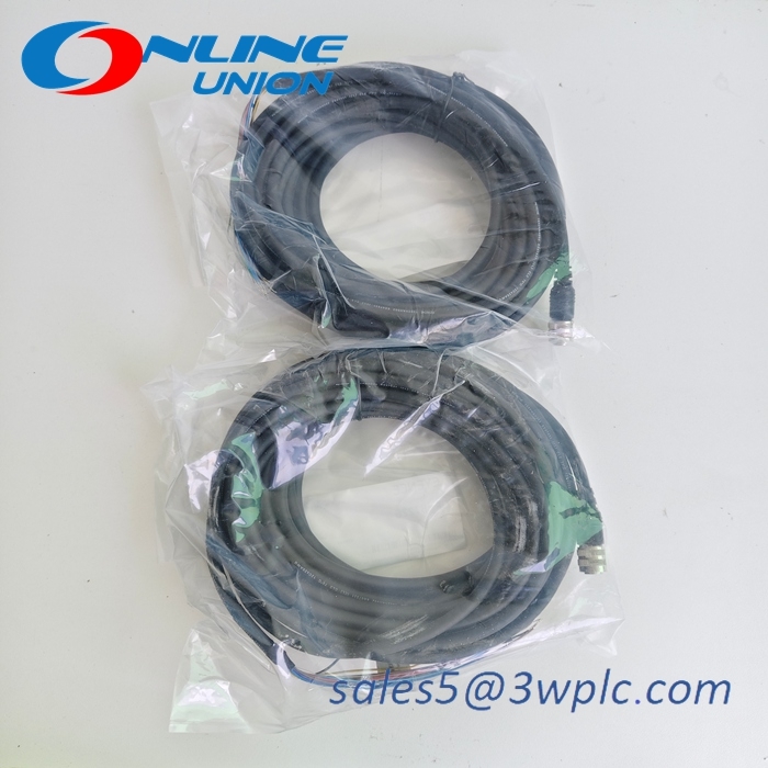 OP-87226 KEYENCE IP67-rated Industrial Control Cable